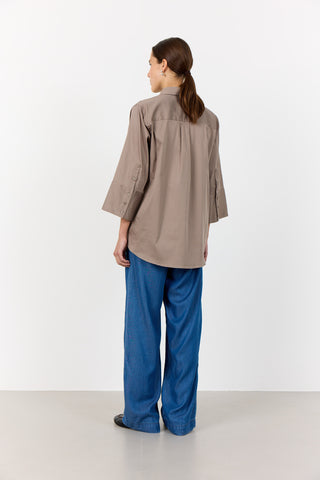 LR-ISLA SOLID 124 Shirt Dark Sand