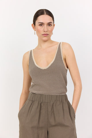 LR-LILY 1 Top Dark Sand