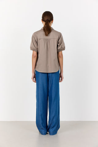 LR-ISLA SOLID 129 Shirt Dark Sand