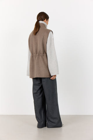LR-OWA 30 Waistcoat Dark Sand
