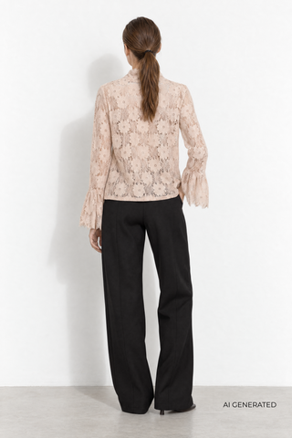 LR-UDON 1 Blouse Sand