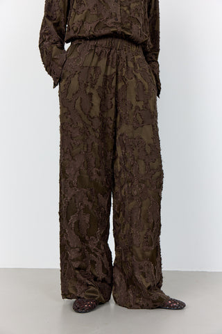 LR-NIKO 1 Pants Dark brown