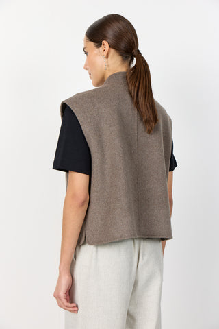 LR-OWA 40 Waistcoat Camel