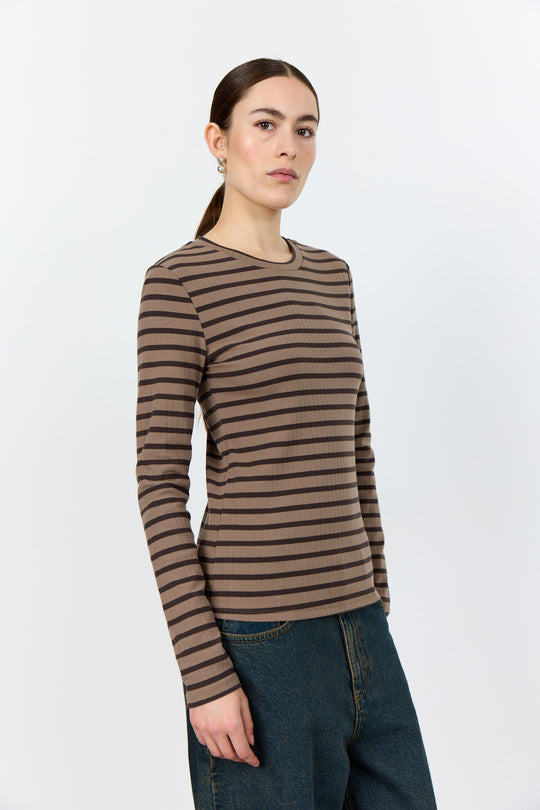 LR-NEDDIE 2 T-shirt Dark brown