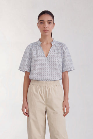 LR-RITTO 1 Blouse Light blue