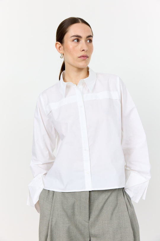 LR-KIA 4 Shirt White