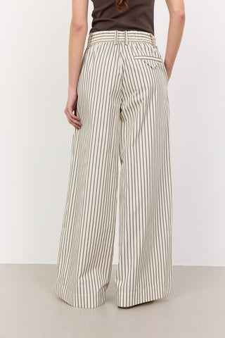 LR-LUCILLA 1 Pants Dark brown