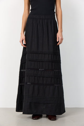 LR-NAJA 64 Skirt Black