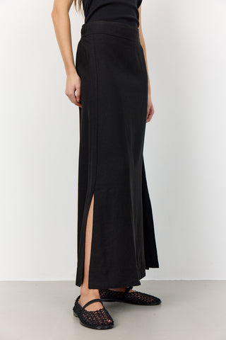 LR-NAJA 30 Skirt Black