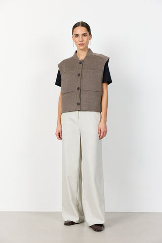 LR-OWA 40 Waistcoat Camel