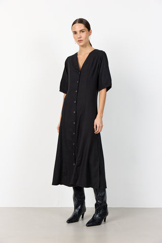 LR-NAJA 52 Dress Black