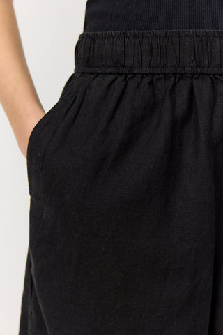 LR-NAJA 8 Shorts Black