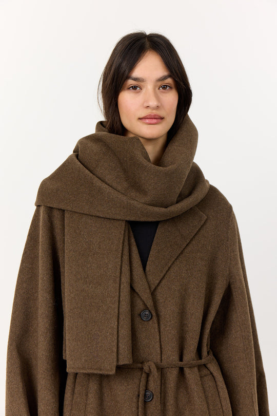 LR-OWA 31 Scarf Dark brown